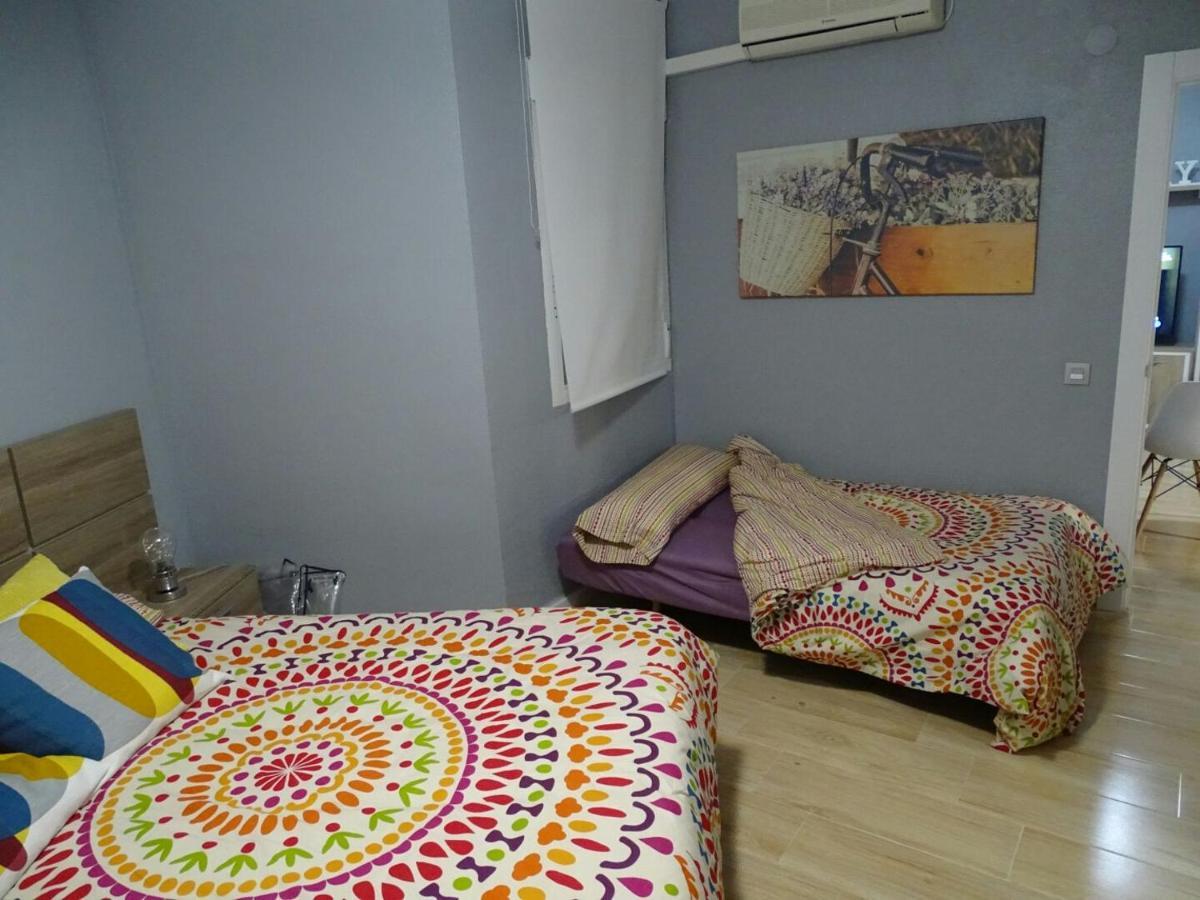 Apartamento En Benalbeach ベナルマデナ エクステリア 写真