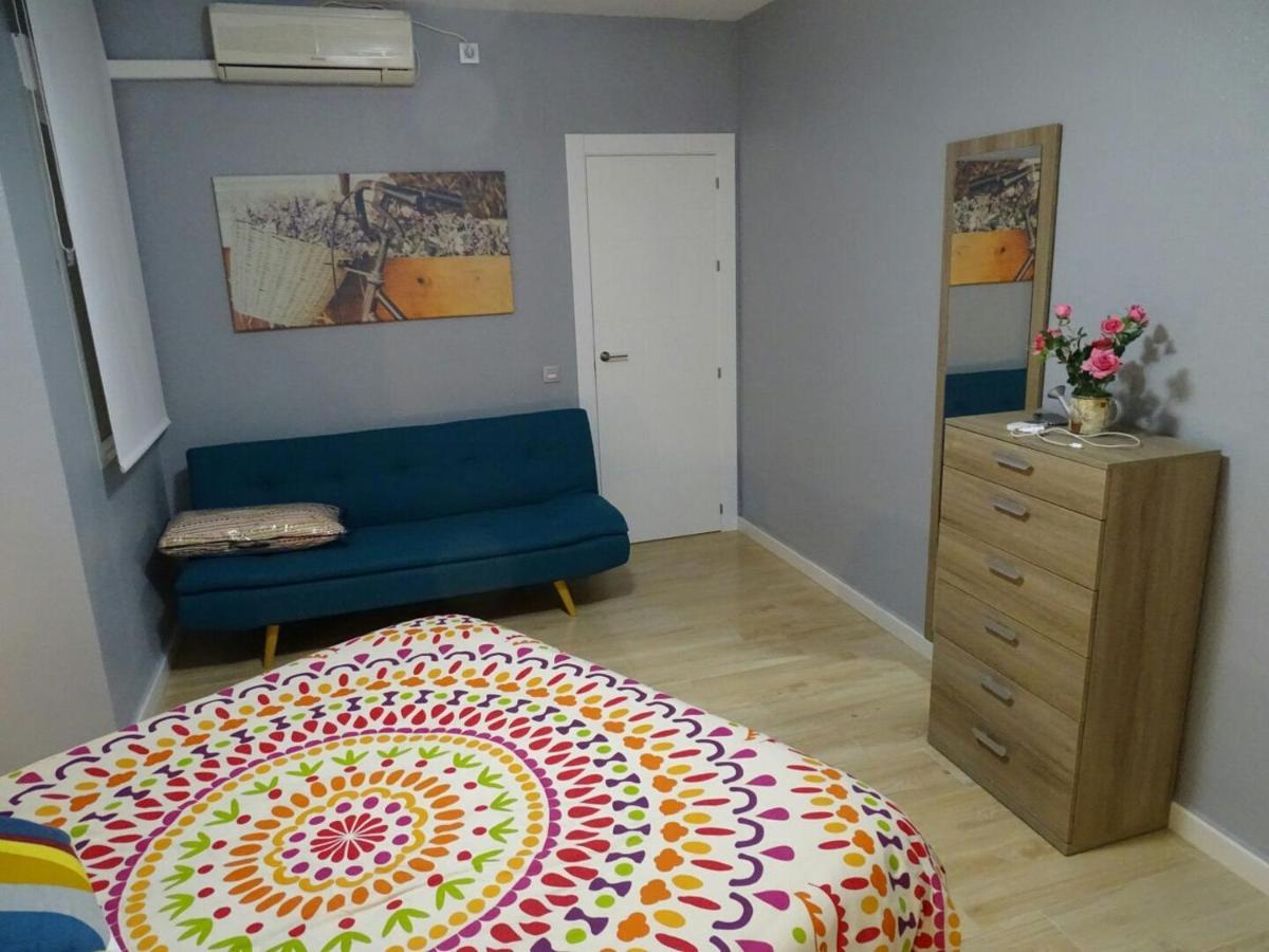 Apartamento En Benalbeach ベナルマデナ エクステリア 写真