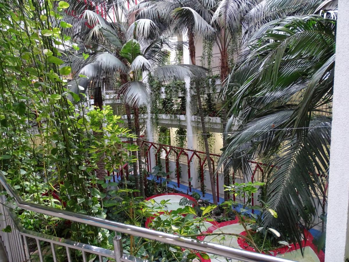 Apartamento En Benalbeach ベナルマデナ エクステリア 写真