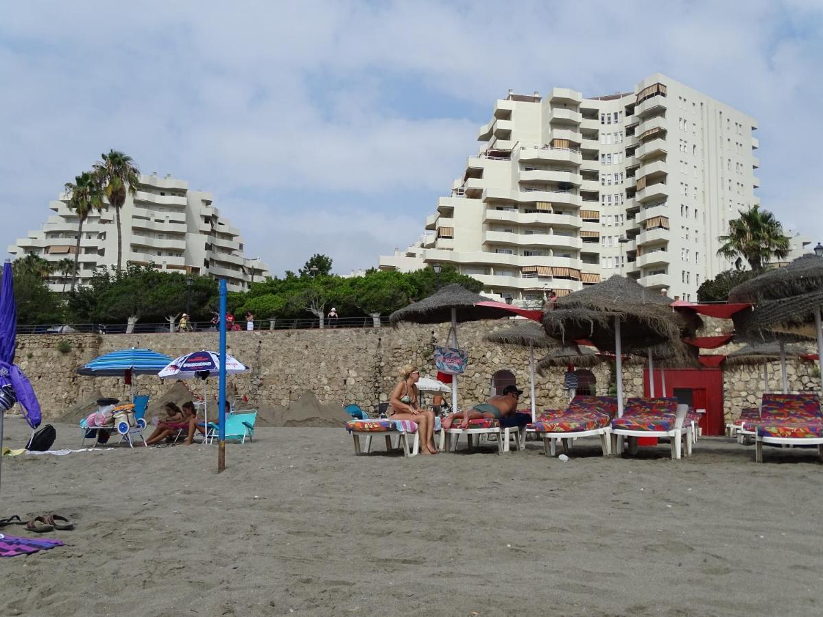 Apartamento En Benalbeach ベナルマデナ エクステリア 写真