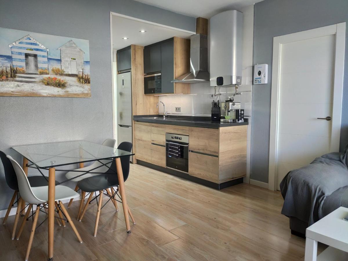 Apartamento En Benalbeach ベナルマデナ エクステリア 写真