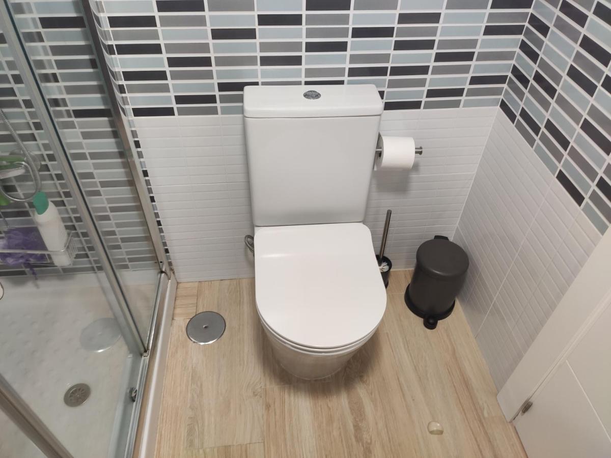 Apartamento En Benalbeach ベナルマデナ エクステリア 写真