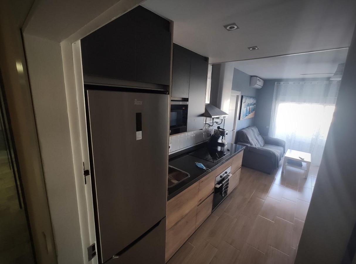 Apartamento En Benalbeach ベナルマデナ エクステリア 写真